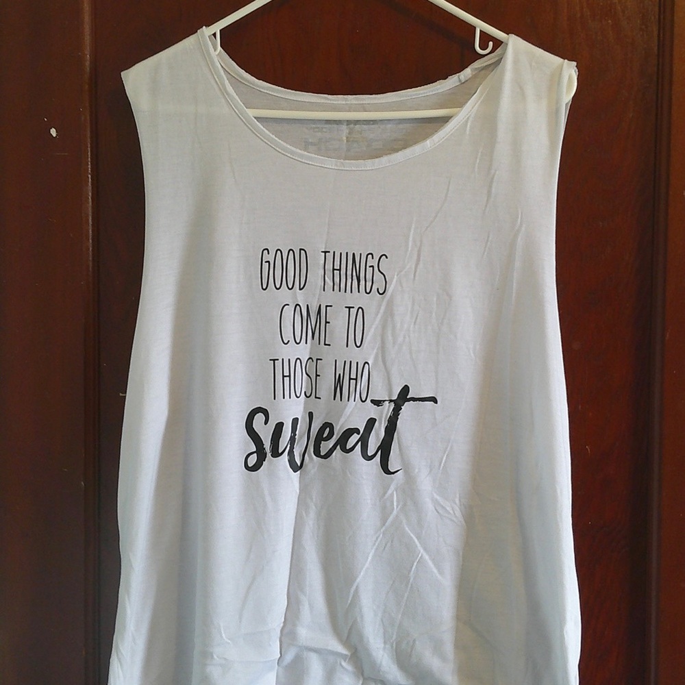 Beachbody White Graphic Muscle Tee